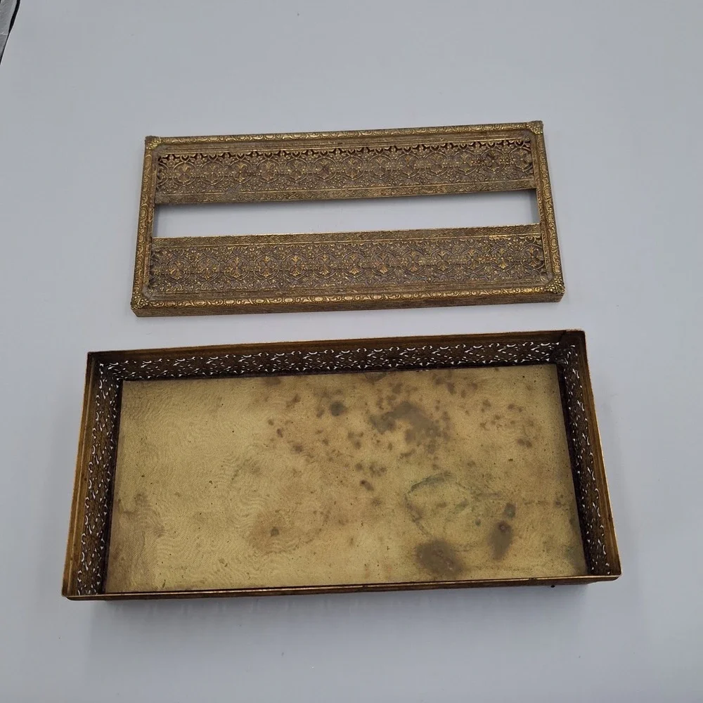 Vtg Brass Filigree Tissue Box Cover Holder Hollywood Regency Gold Ornate Metal